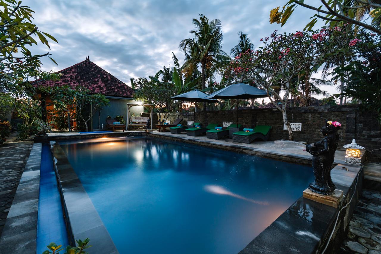 D And B Bungalow'S By Dewizz Management Lembongan Exterior foto